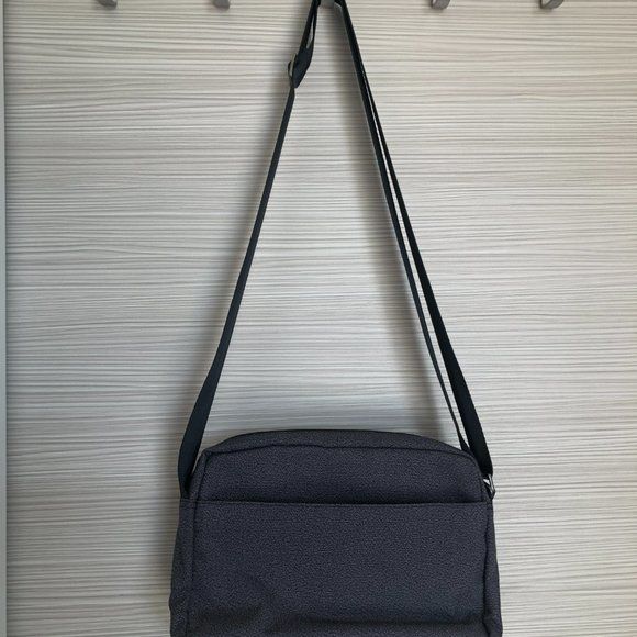 Camel Active Cross Bag - Picture 2 of 3